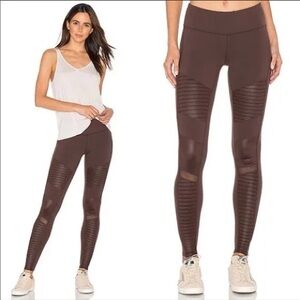 ALO Yoga Moto Leggings Brown size Small